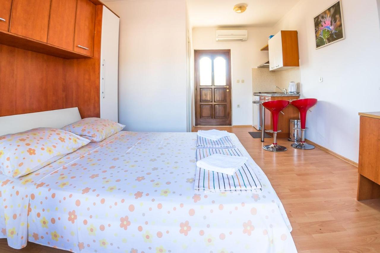 Apartmani Fides Lumbarda Extérieur photo