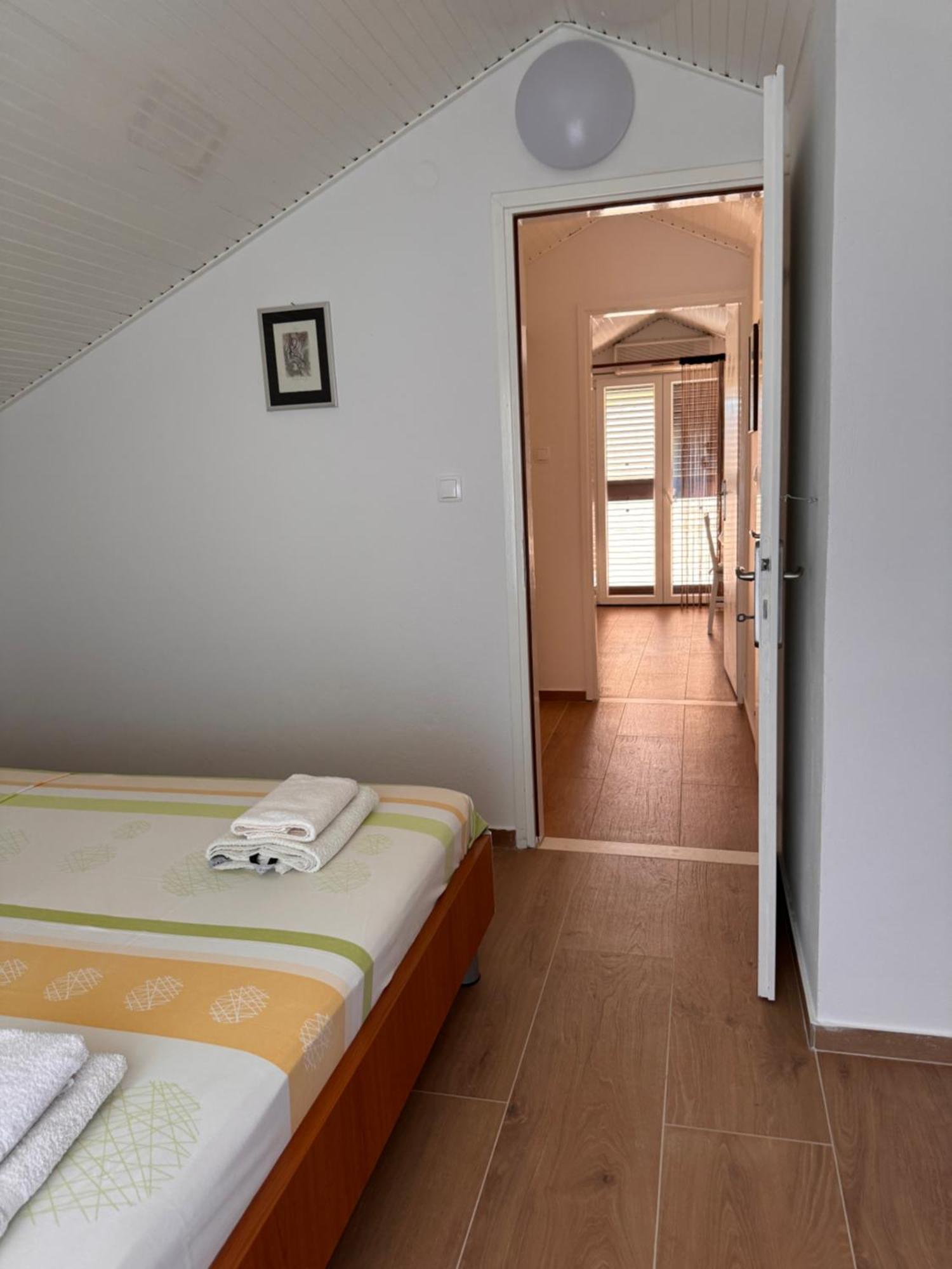 Apartmani Fides Lumbarda Chambre photo